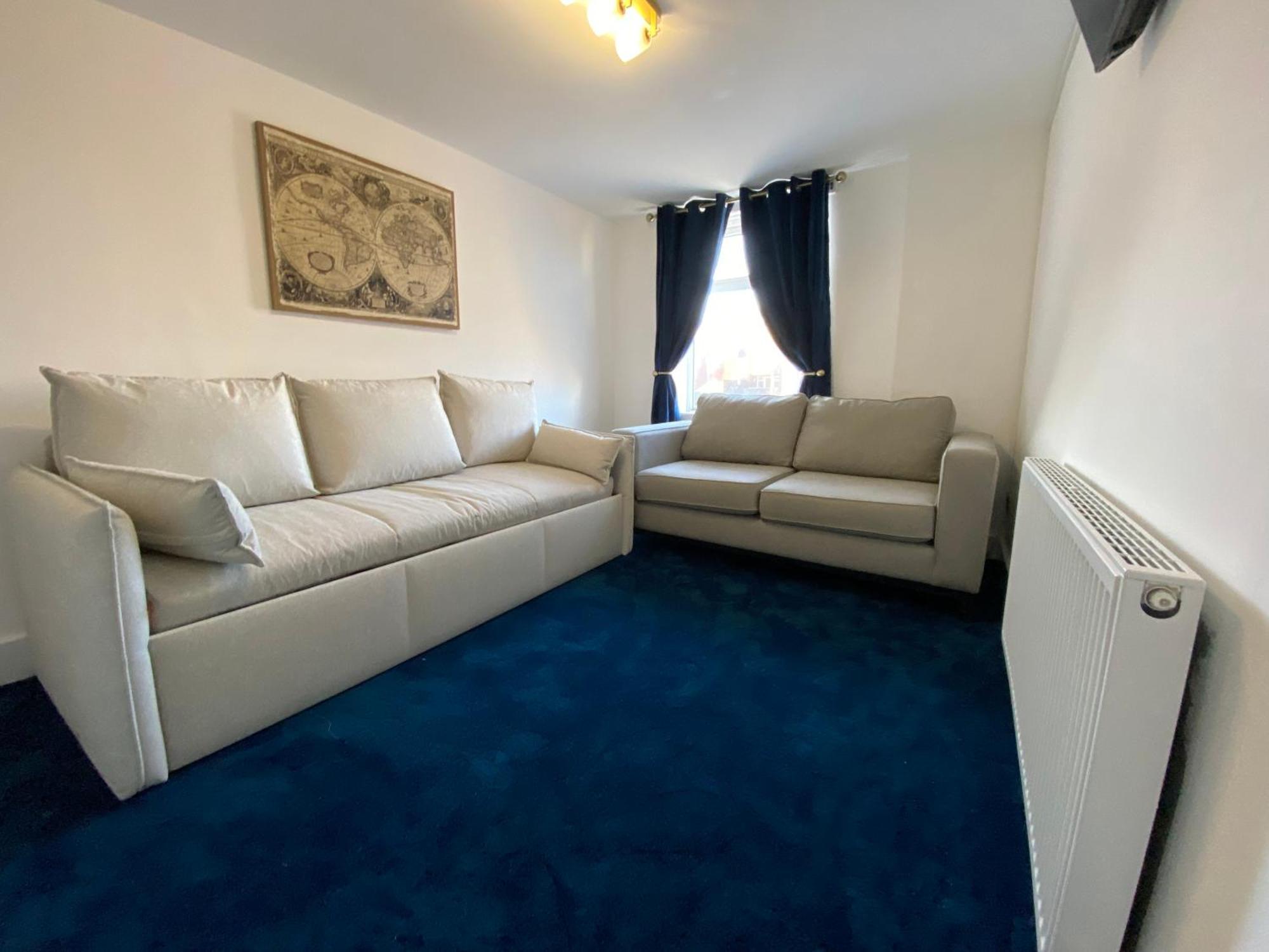 Aquarius Apartment - Sea View - Sleeps Seven Blackpool Exterior foto